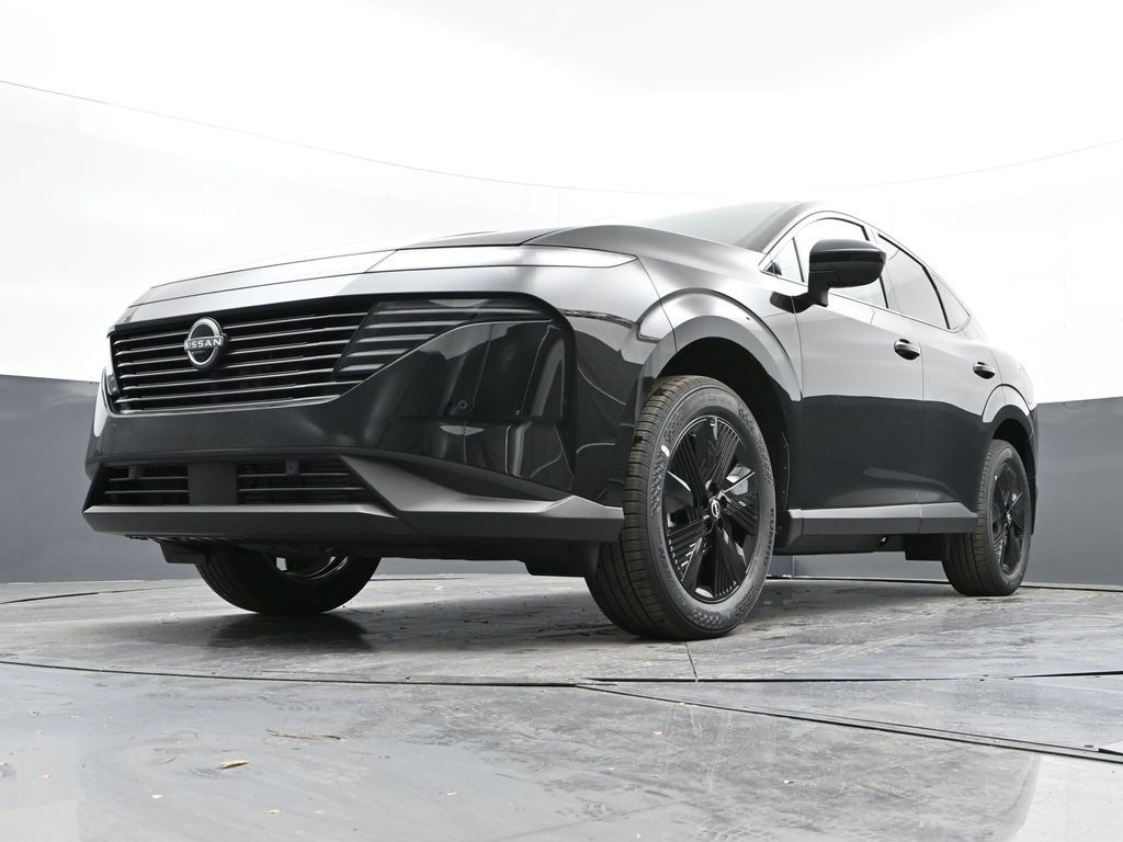 Vehicle image 24 of 31