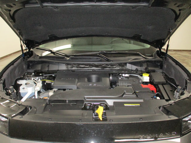 Vehicle image 11 of 29