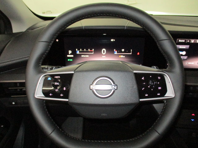 Vehicle image 18 of 29