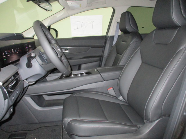 Vehicle image 15 of 29