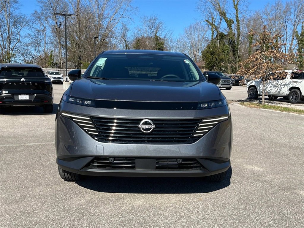 Vehicle image 4 of 31