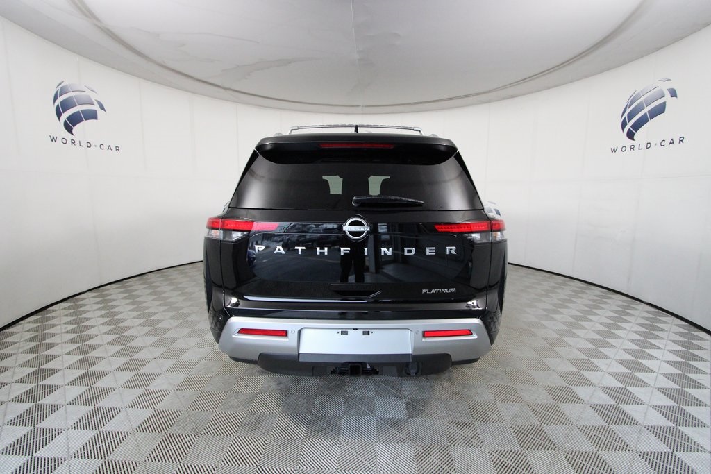 Vehicle image 14 of 39