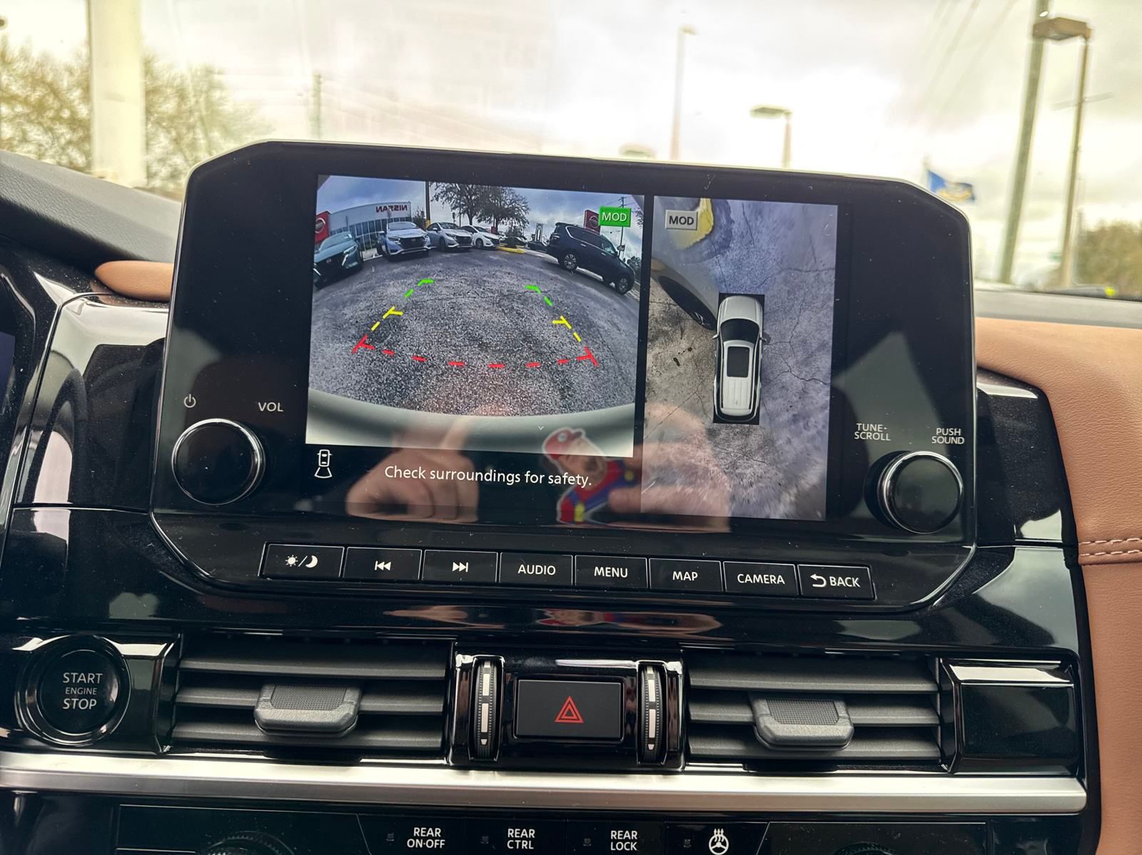 Vehicle image 22 of 35