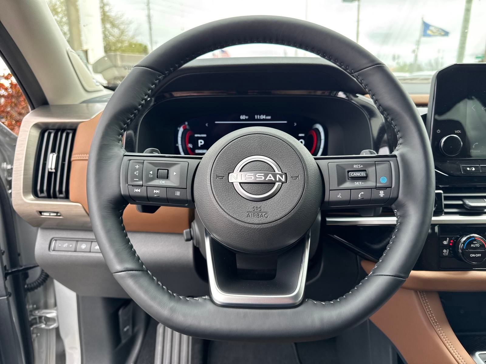 Vehicle image 18 of 35