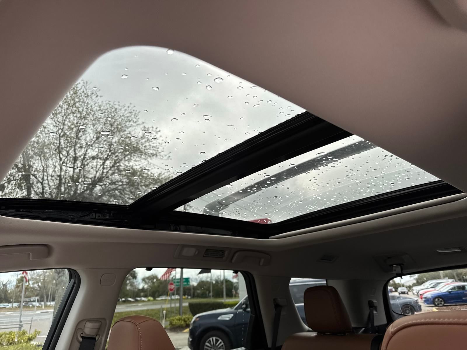 Vehicle image 15 of 35