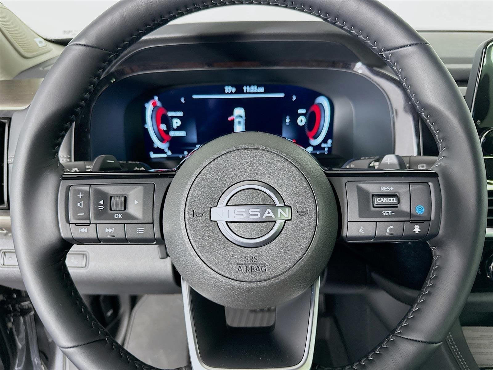 Vehicle image 15 of 46