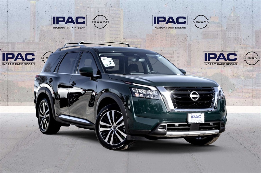 Vehicle image 1 of 25