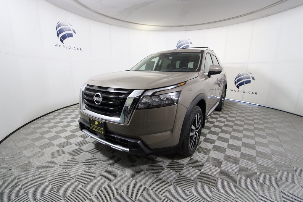 Vehicle image 1 of 41