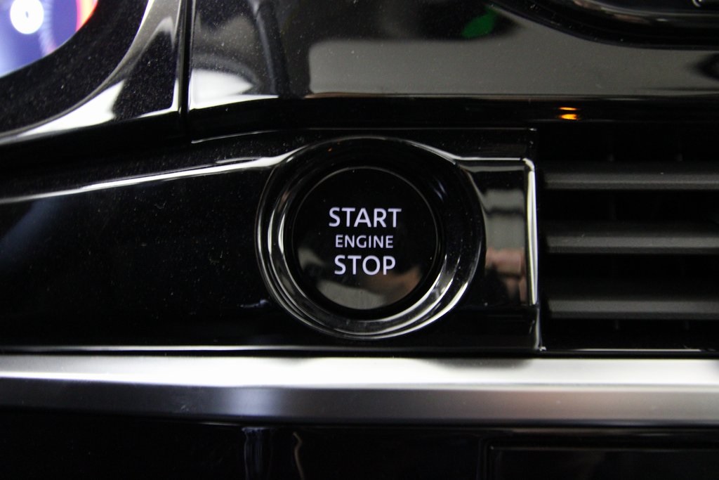 Vehicle image 40 of 41