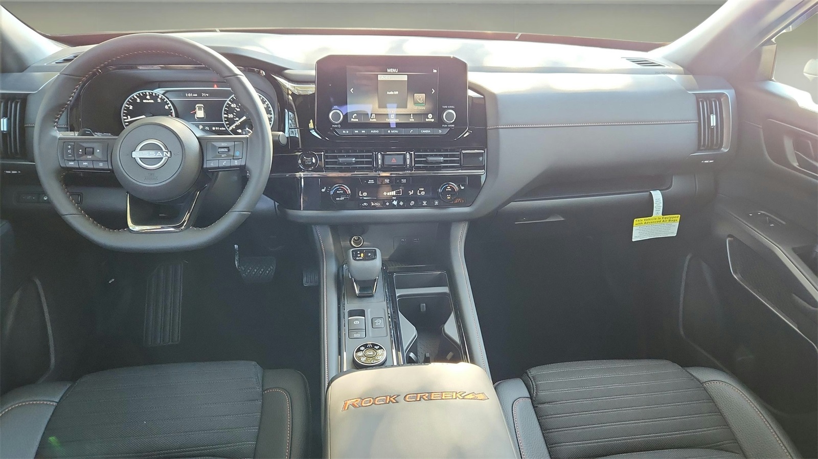 Vehicle image 18 of 30