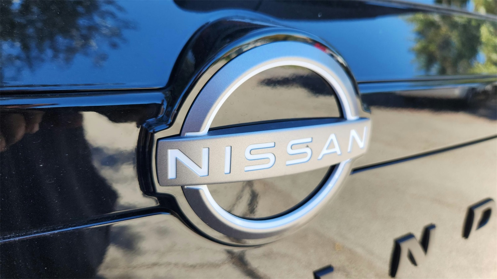Vehicle image 22 of 30