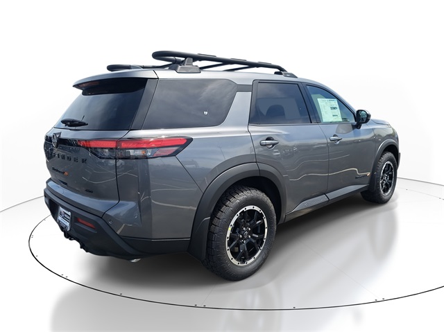 Vehicle image 3 of 10