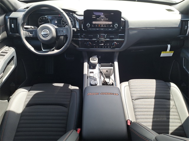 Vehicle image 7 of 10