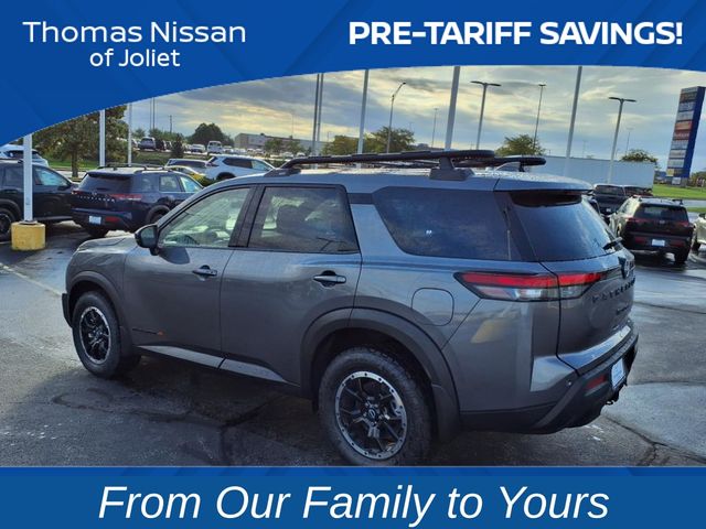 2025 Nissan Pathfinder Rock Creek Image 7 of 25
