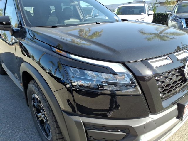 2025 Nissan Pathfinder Rock Creek Image 11 of 13