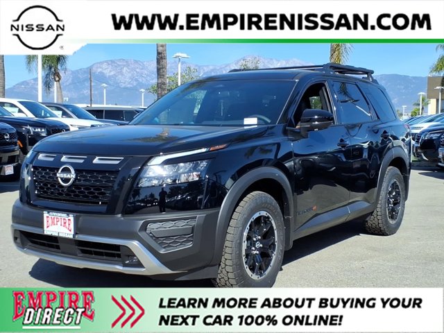 2025 Nissan Pathfinder Rock Creek Image 1 of 13