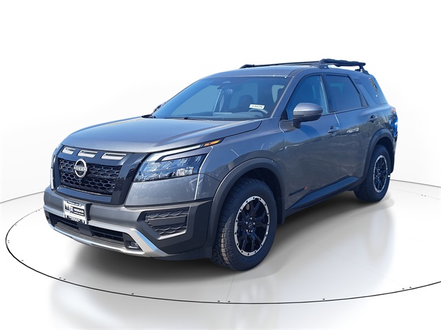 Vehicle image 1 of 10