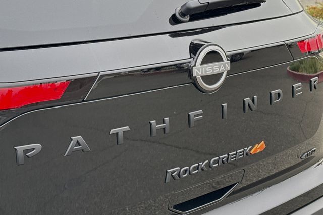 Vehicle image 7 of 20