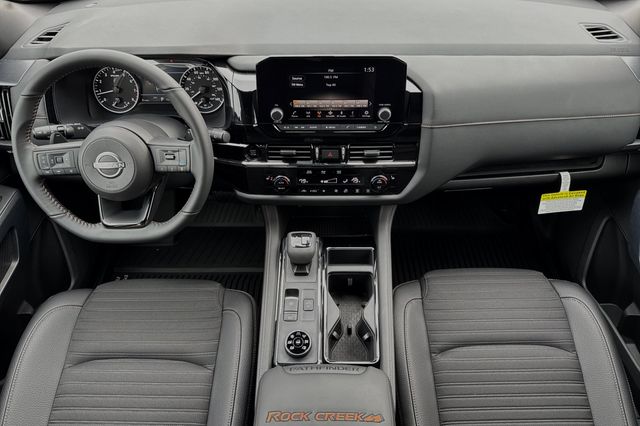 Vehicle image 11 of 20
