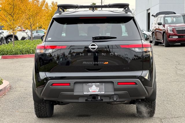 Vehicle image 5 of 20