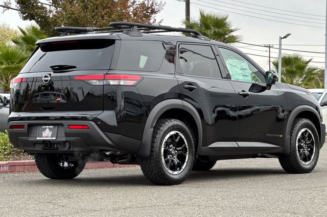 Vehicle image 6 of 20