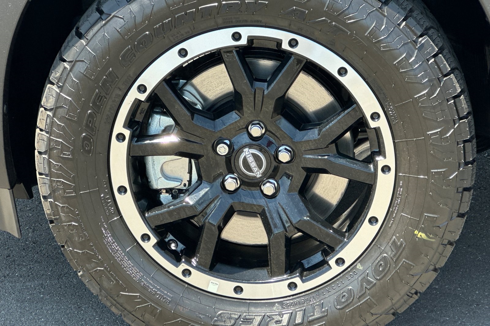 Vehicle image 10 of 36