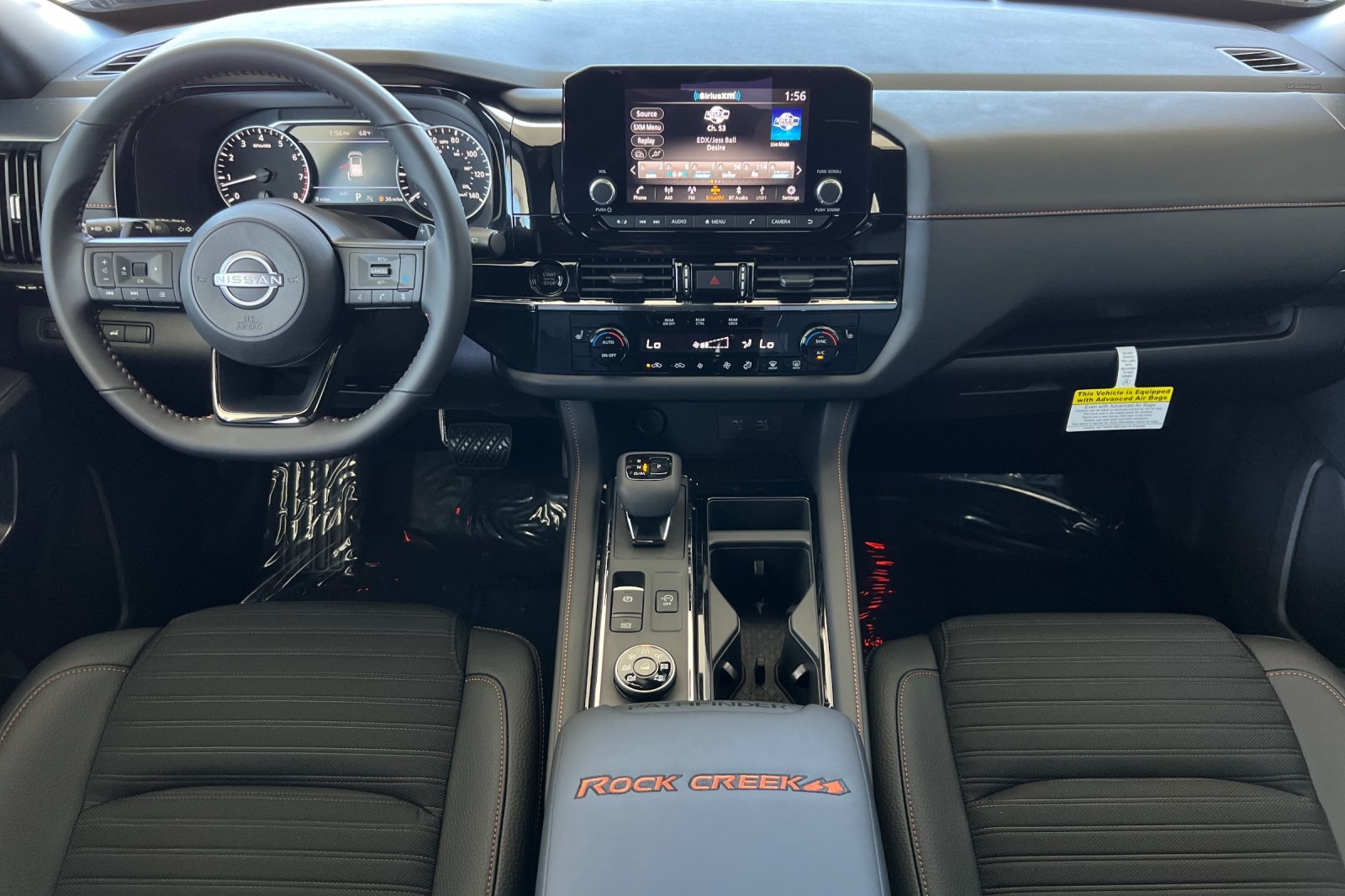 Vehicle image 11 of 25