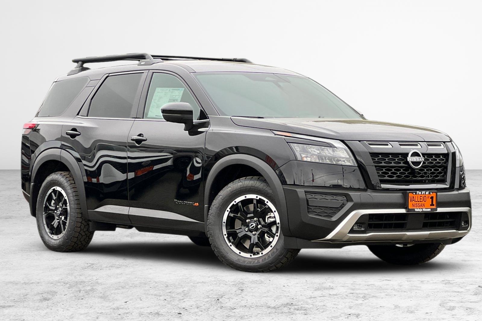 Vehicle image 2 of 25