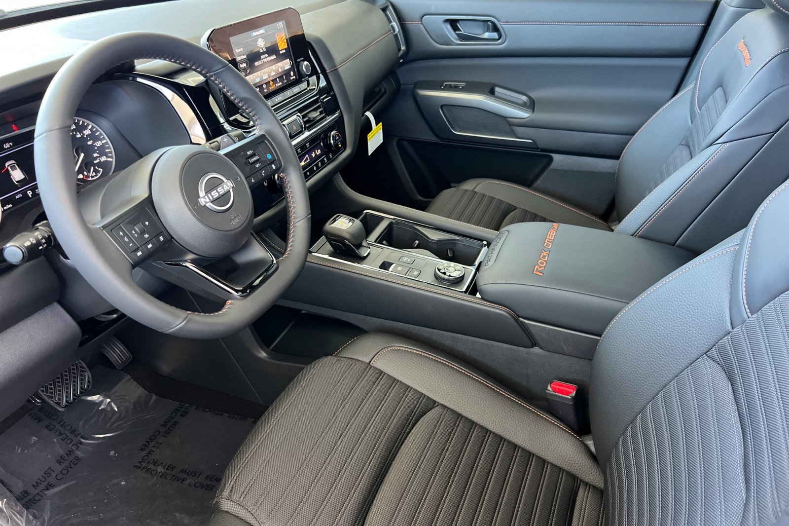 Vehicle image 21 of 25