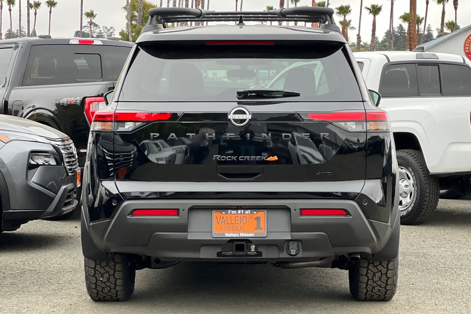 Vehicle image 5 of 25
