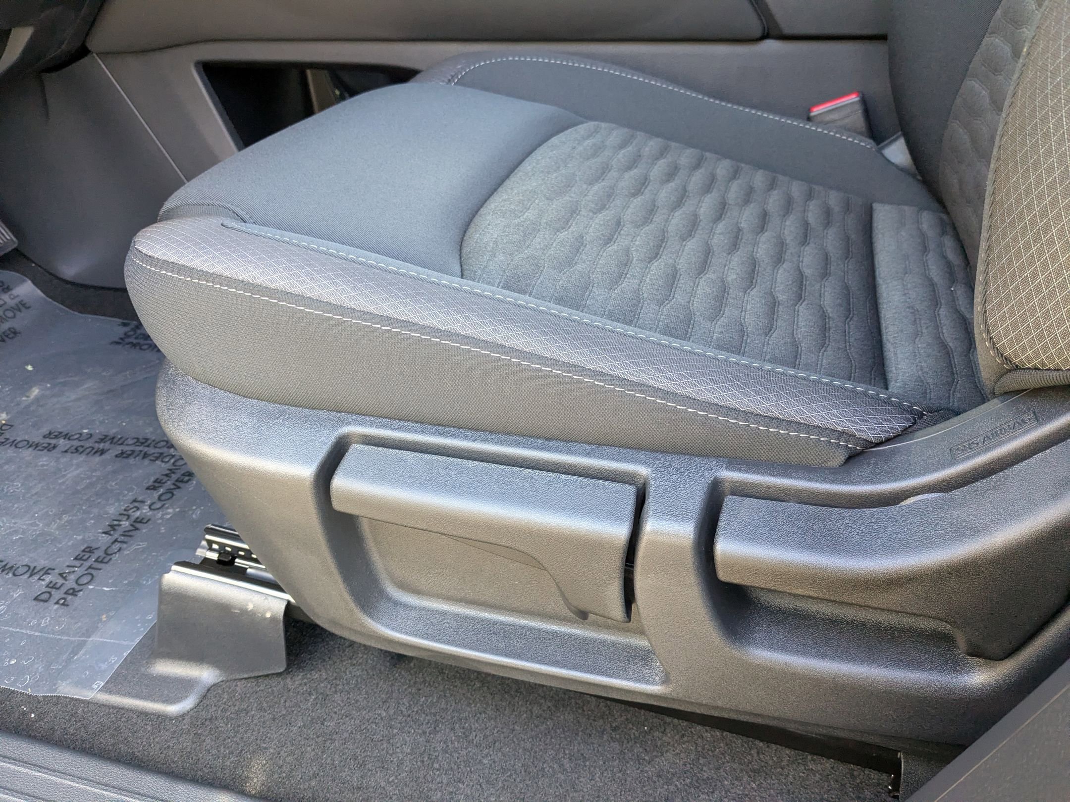 2025 Nissan Pathfinder S Image 22 of 27