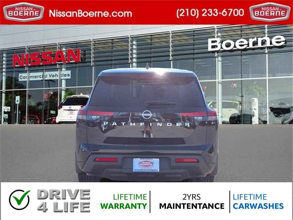 Vehicle image 6 of 24