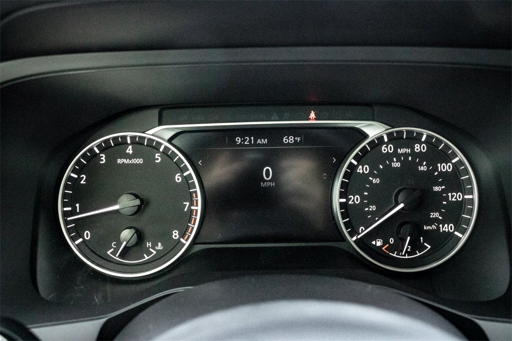 Vehicle image 15 of 25