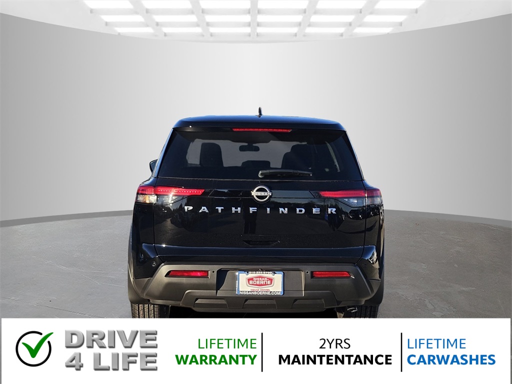 Vehicle image 6 of 24