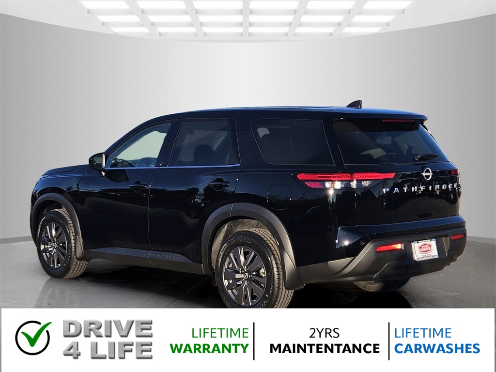 Vehicle image 7 of 24