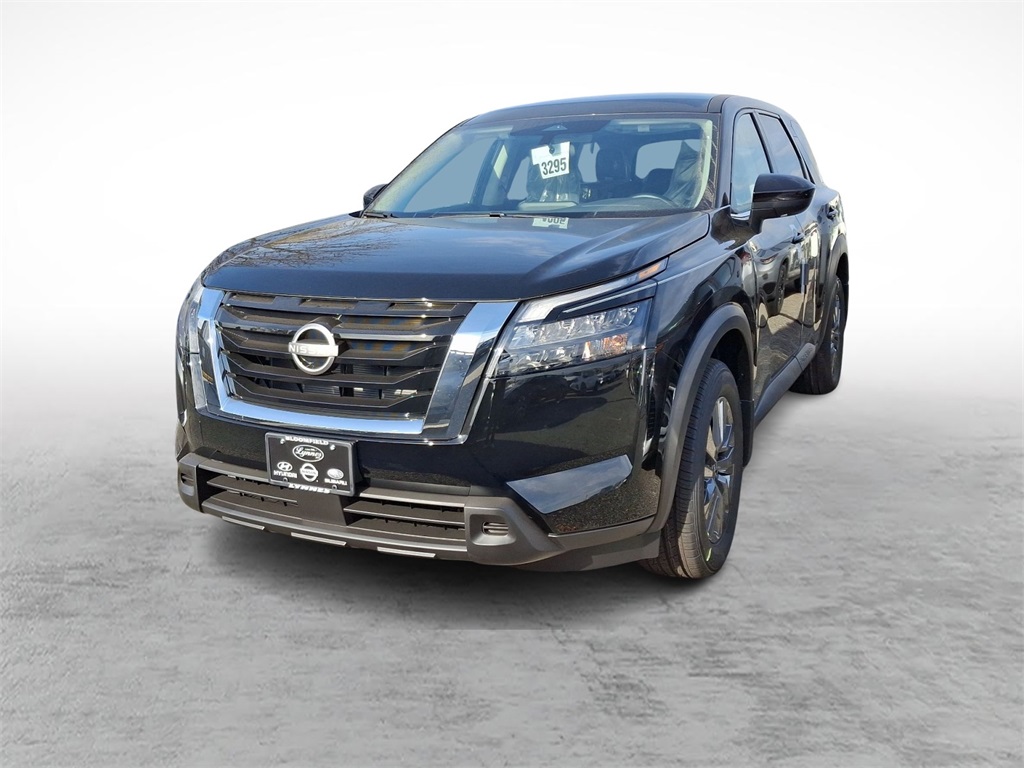 Vehicle image 1 of 6