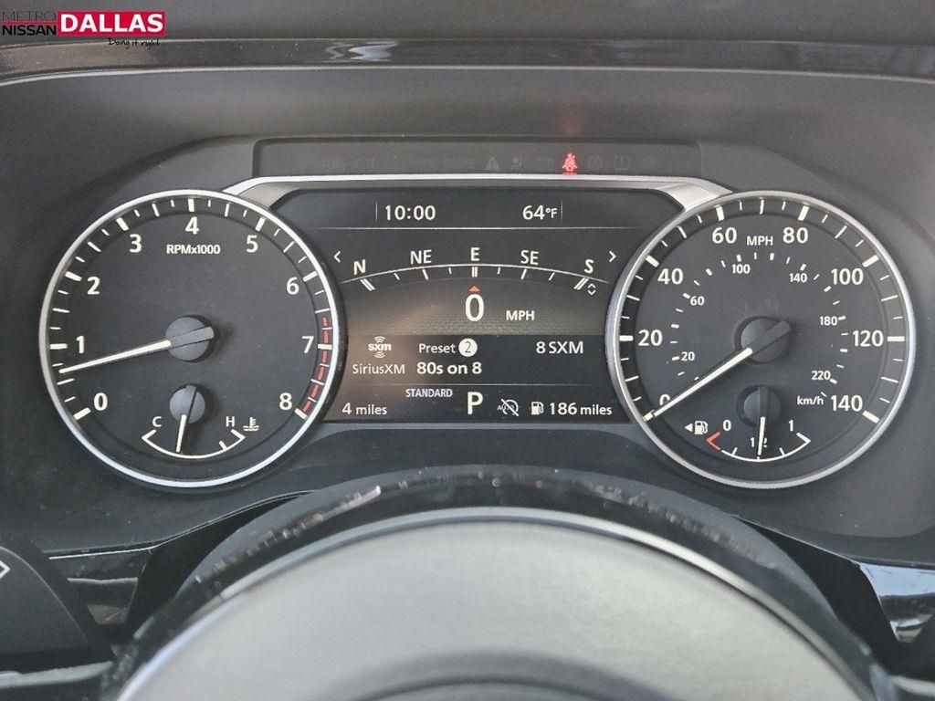 Vehicle image 16 of 25