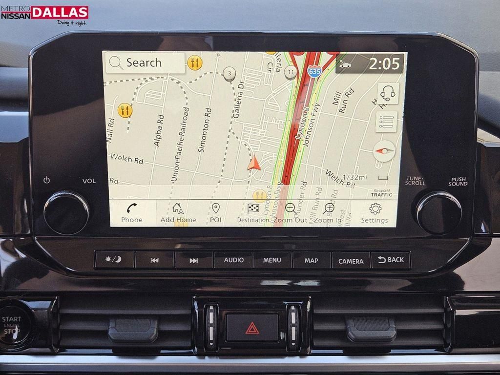 Vehicle image 16 of 24