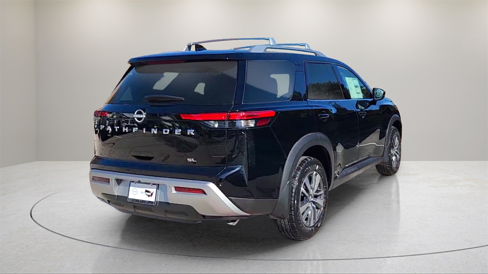 Vehicle image 5 of 32