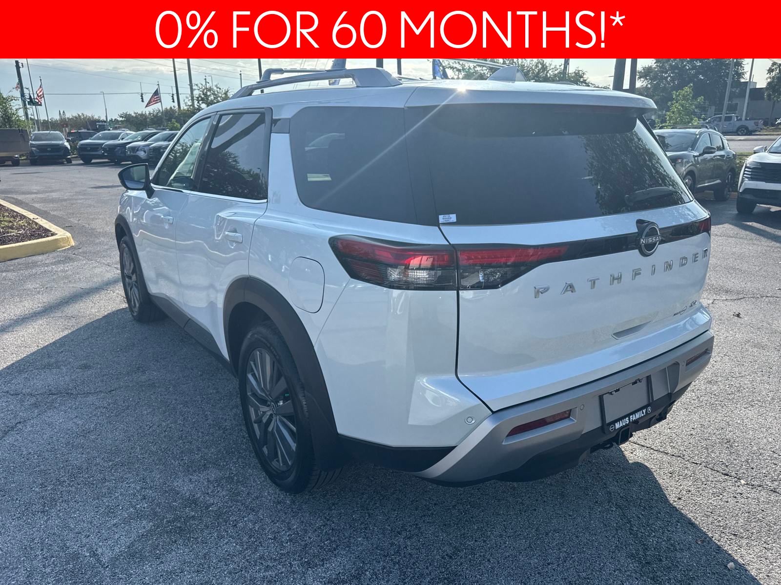 Vehicle image 6 of 40