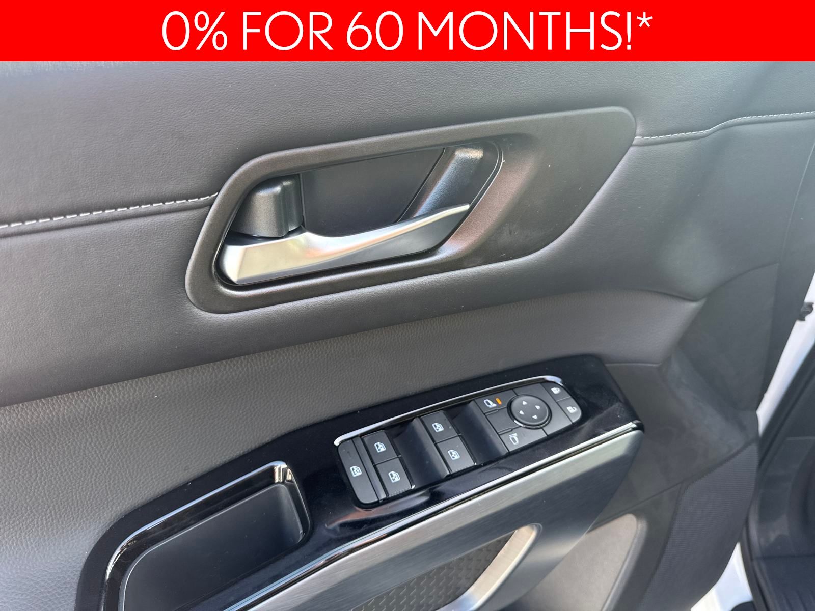 Vehicle image 12 of 40