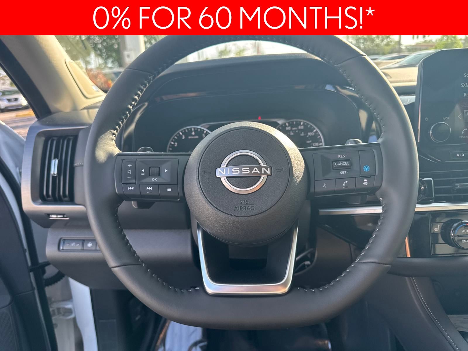 Vehicle image 14 of 40