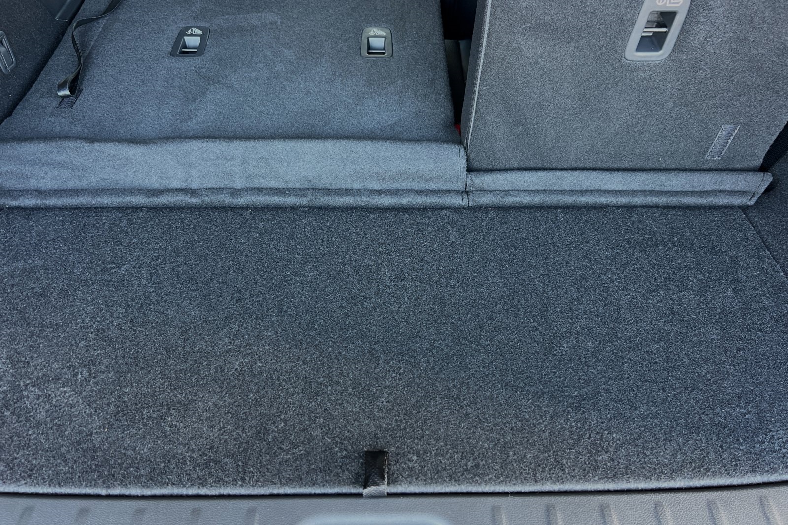 Vehicle image 7 of 26