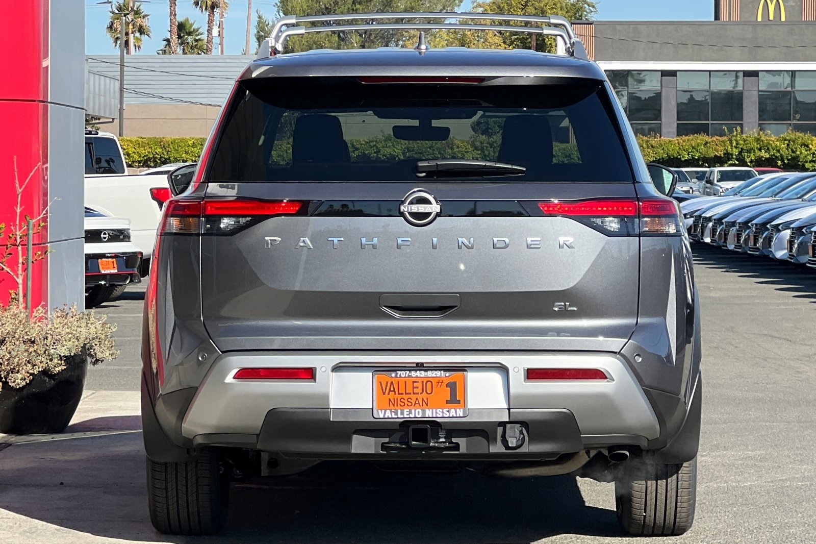 Vehicle image 7 of 25