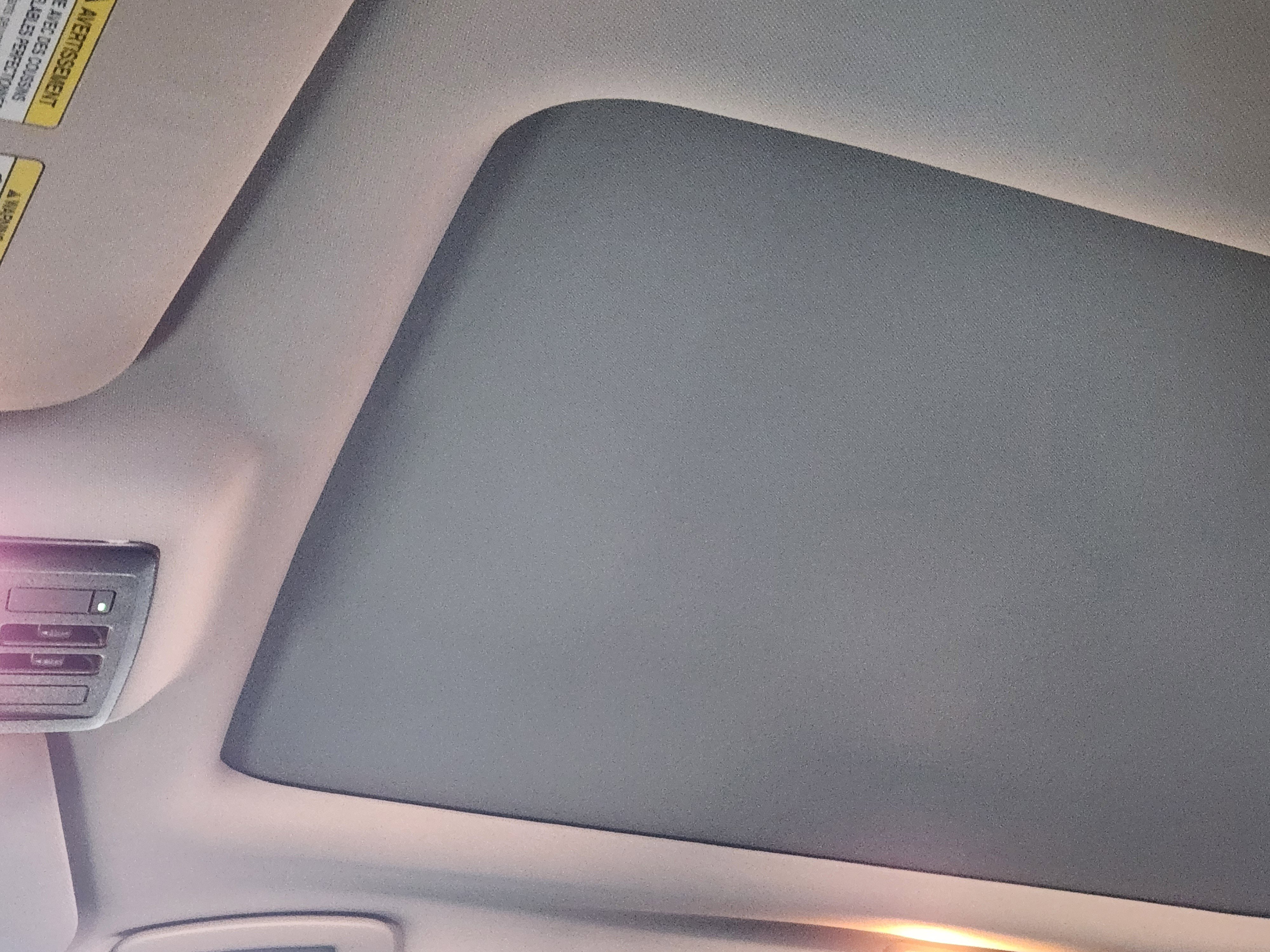Vehicle image 18 of 24