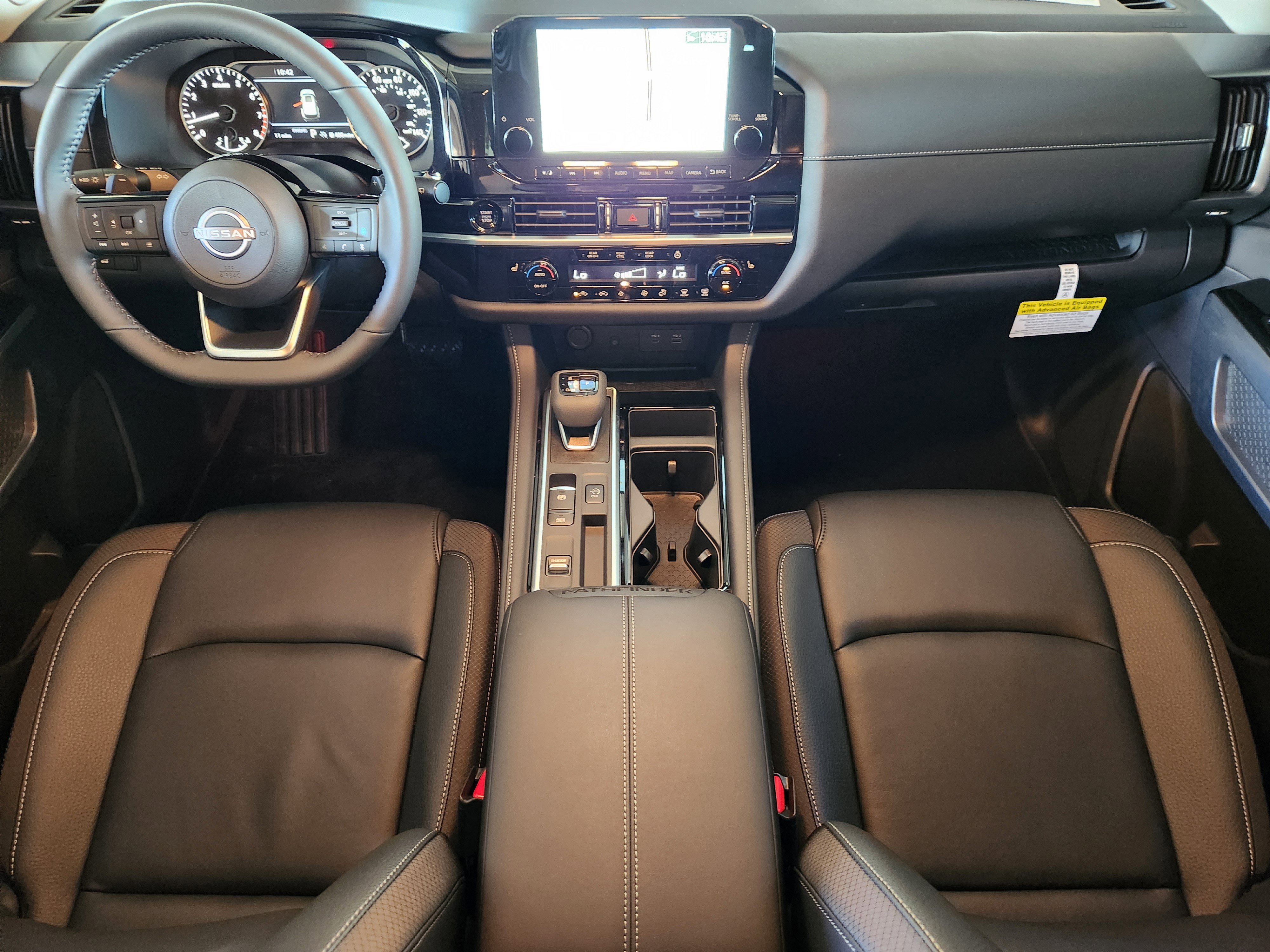 Vehicle image 19 of 24