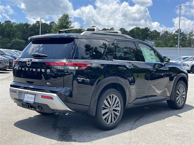 Vehicle image 5 of 33