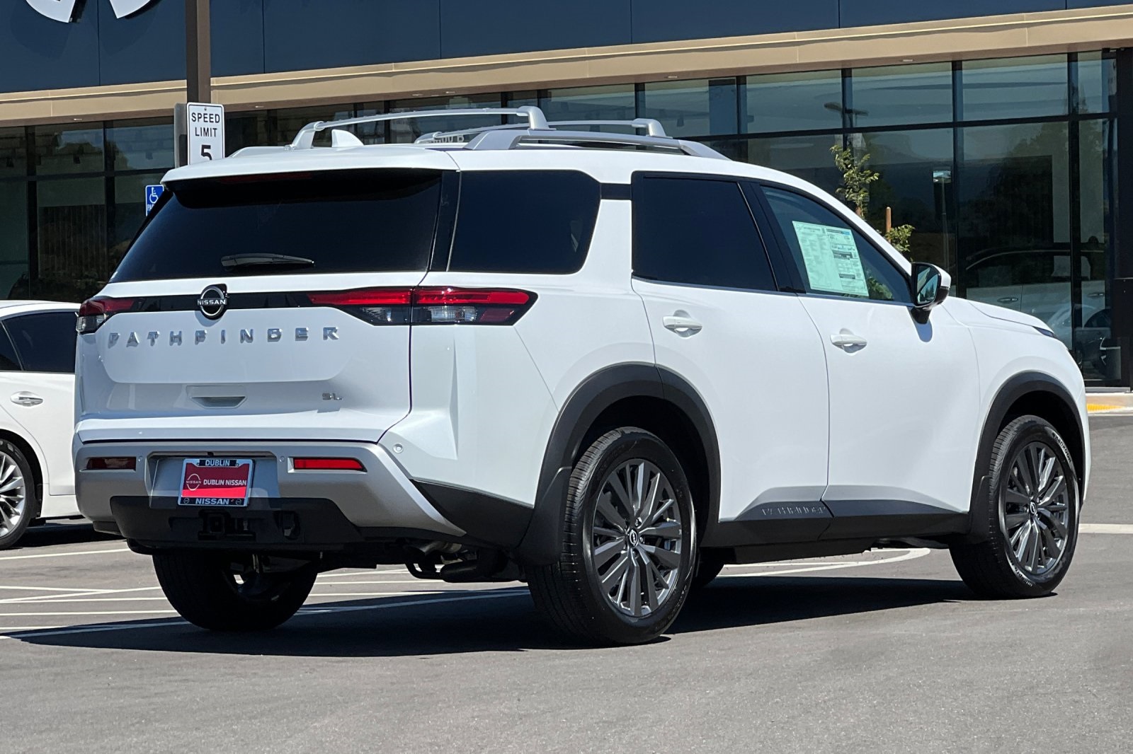Vehicle image 5 of 37