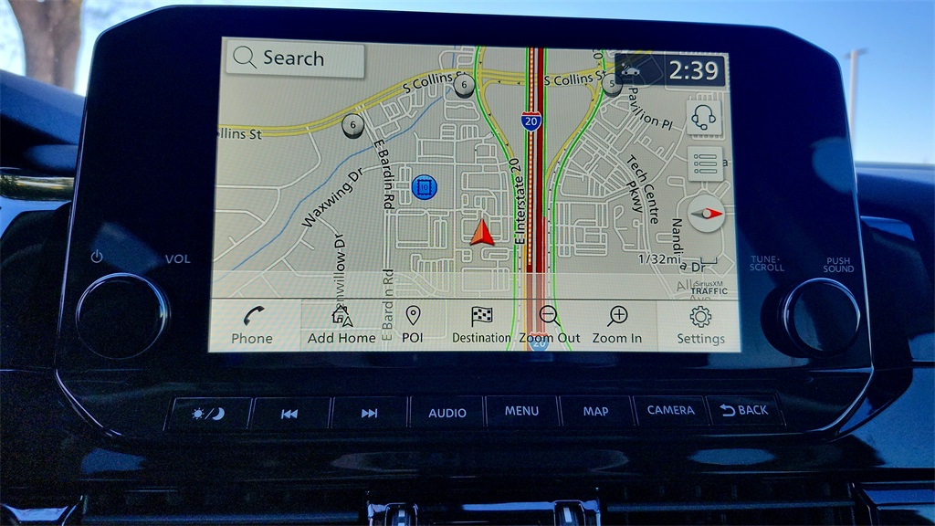 Vehicle image 17 of 35