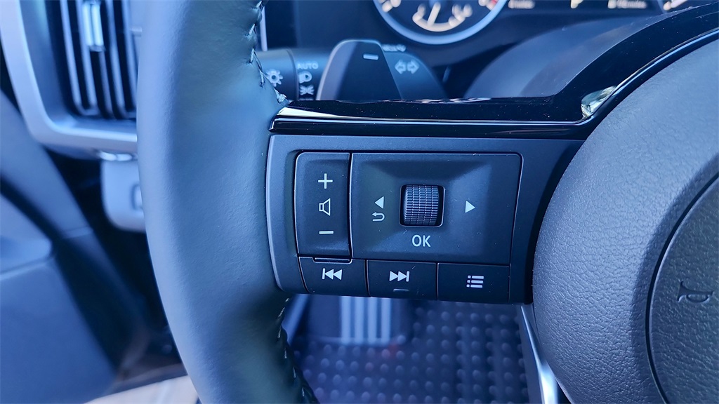 Vehicle image 35 of 35